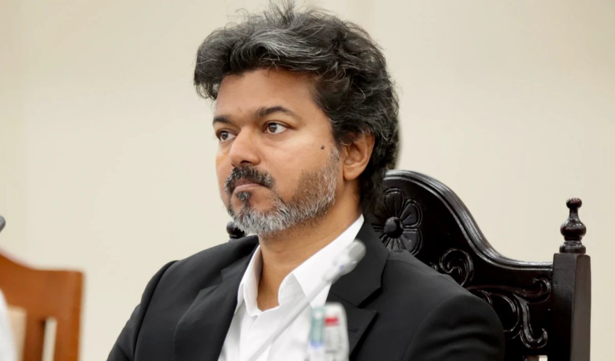 Karnataka में 3 ‘तमिल शिकारियों’ की मुठभेड़ पर मौत गरमाई राजनीति: विजय और स्टालिन ने साधा निशाना, शिवकुमार ने दिए जांच के आदेश | 10 Points
