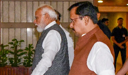 BJP में बड़ा बदलाव! Nitin Nabin की नई टीम का आज हो सकता है ऐलान, स्मृति ईरानी और सुनील बंसल समेत इन चेहरों पर नज़र