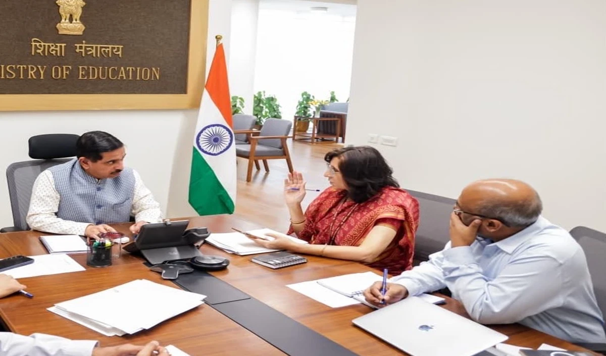 Prahlad Joshi ने NTA को दिया युद्ध स्तर पर Exam सुधार का आदेश, 50 कर्मचारी बर्खास्त