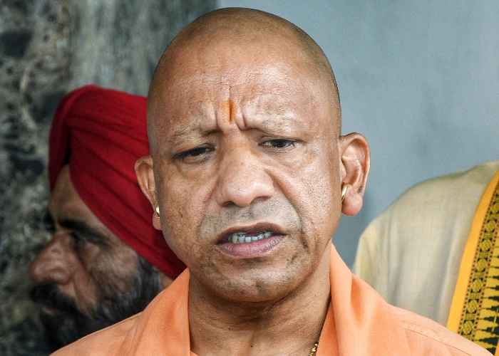 UP News: CM Yogi ने Kotedars का बढ़ाया Commission, कहा- पहले 