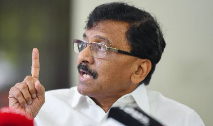 Sanjay Raut का बड़ा तंज: बोले- दिल्ली को Devendra Fadnavis की जरूरत, PM कर रहे बात