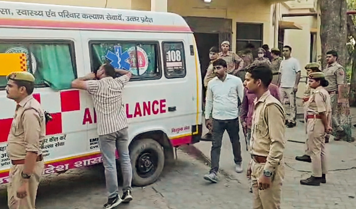 ’27 बार घोंपा चाकू, खून से सने नोटों का मिला सुराग!’ जानिए कैसे 10वीं के दो नाबालिगों ने रची प्रिंसिपल की खौफनाक मर्डर स्क्रिप्ट! ’27 बार घोंपा चाकू, खून से सने नोटों का मिला सुराग!’ जानिए कैसे 10वीं के दो नाबालिगों ने रची प्रिंसिपल की खौफनाक मर्डर स्क्रिप्ट!