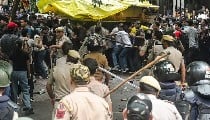 Delhi Student Protests: हिंसा और पुलिस ज्यादती की जांच करेगा SC का पैनल, जस्टिस आर सुभाष रेड्डी संभालेंगे कमान