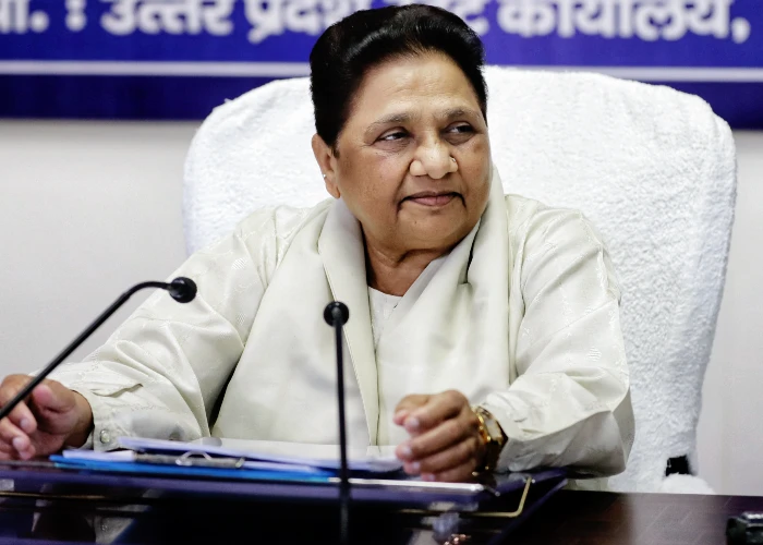 BSP Chief Mayawati का तीखा प्रहार, चवन्नी से रुपया बयान को बताया RLD और Jat Community का अपमान