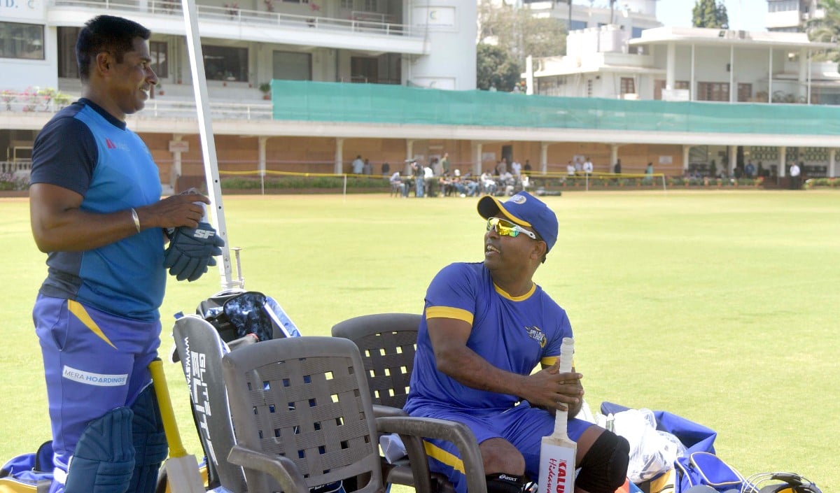 T20 Cricket ही भविष्य, लेकिन Test और ODI को बचाना जरूरी: Chaminda Vaas ने क्रिकेट बोर्ड्स को चेताया T20 Cricket ही भविष्य, लेकिन Test और ODI को बचाना जरूरी: Chaminda Vaas ने क्रिकेट बोर्ड्स को चेताया
