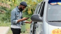 Fake E-Challan Scam Alert: इस एक गलती से साइबर ठग उड़ा सकते हैं आपकी मेहनत की कमाई