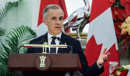 US- Canada में छिड़ी