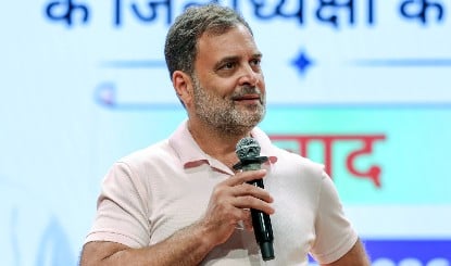 Pune के कॉलेज में Rahul Gandhi के कार्यक्रम से पहले बवाल, ABVP और NSUI कार्यकर्ताओं के बीच झड़प, 50 से अधिक पर केस दर्ज