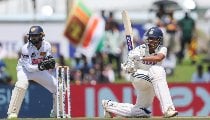 IND vs SL 2nd Test: यशस्वी जायसवाल और असिथा फर्नांडो भिड़े, धक्का-मुक्की का वीडियो वायरल