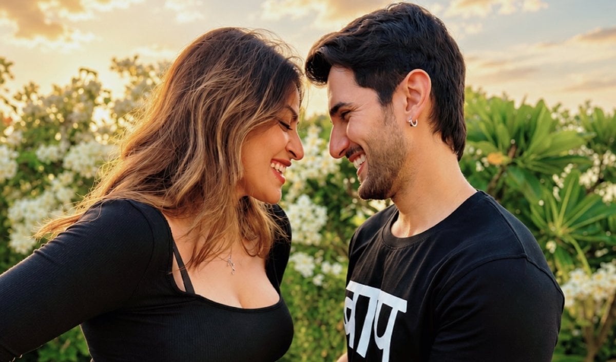 Aditya Seal और Anushka Ranjan के घर आईं दो नन्ही परियां, दोनों ने बेटियों के नाम भी किए रिवील Aditya Seal और Anushka Ranjan के घर आईं दो नन्ही परियां, दोनों ने बेटियों के नाम भी किए रिवील