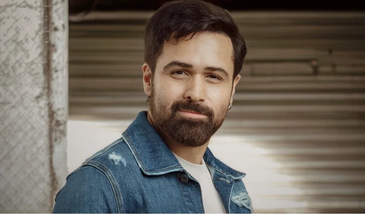 Emraan Hashmi की अगली फिल्म Gunmaster G9 का बड़ा अपडेट, कल आएगा टीजर Emraan Hashmi की अगली फिल्म Gunmaster G9 का बड़ा अपडेट, कल आएगा टीजर