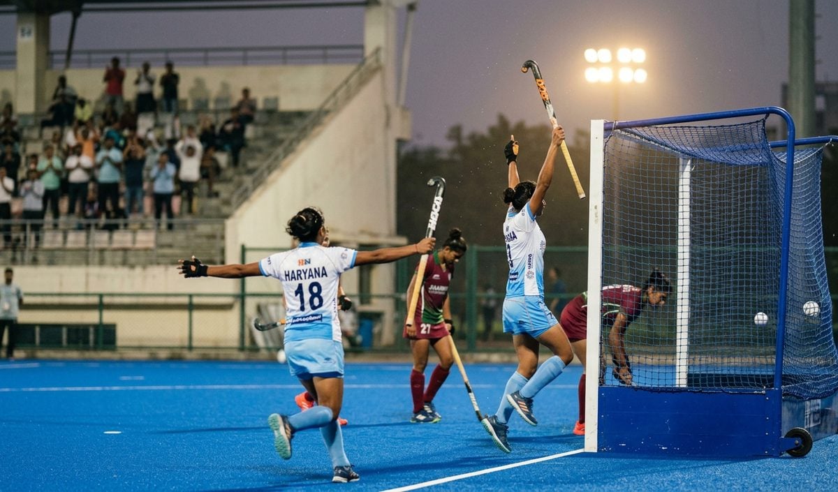 Junior National Hockey: हरियाणा बना चैंपियन, फाइनल में झारखंड को 2-1 से दी मात Junior National Hockey: हरियाणा बना चैंपियन, फाइनल में झारखंड को 2-1 से दी मात