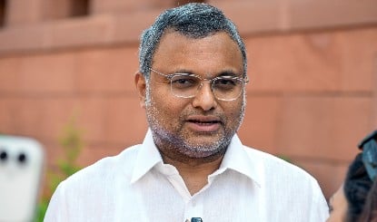 Karti Chidambaram ने Vijay के PM बनने के सपने को नकारा, बोले- फैन क्लब से नहीं बनती सरकार, 272 सीटें जरूरी