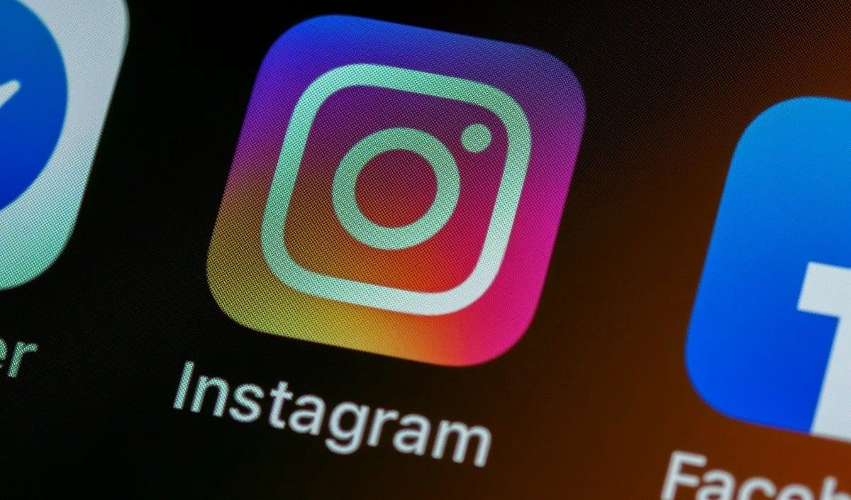 Instagram Instagram