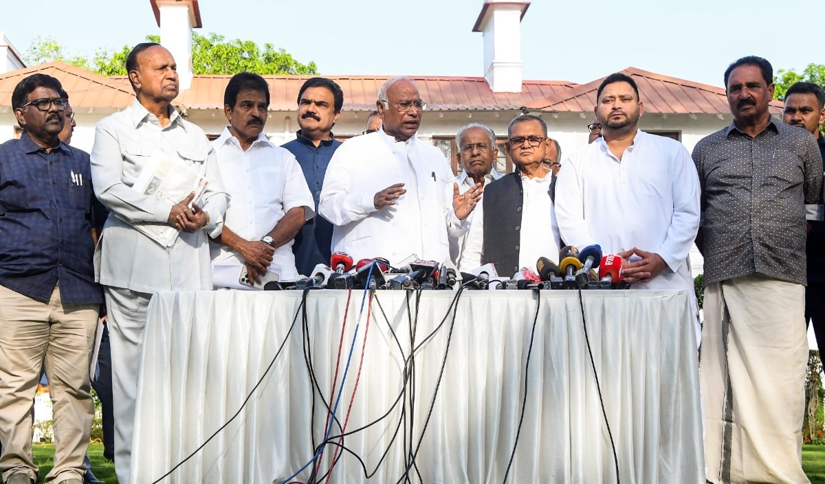 अच्छे दिन हुए महंगे: Congress ने Modi सरकार पर साधा निशाना, पूछा- कैसे चलेगा घर?