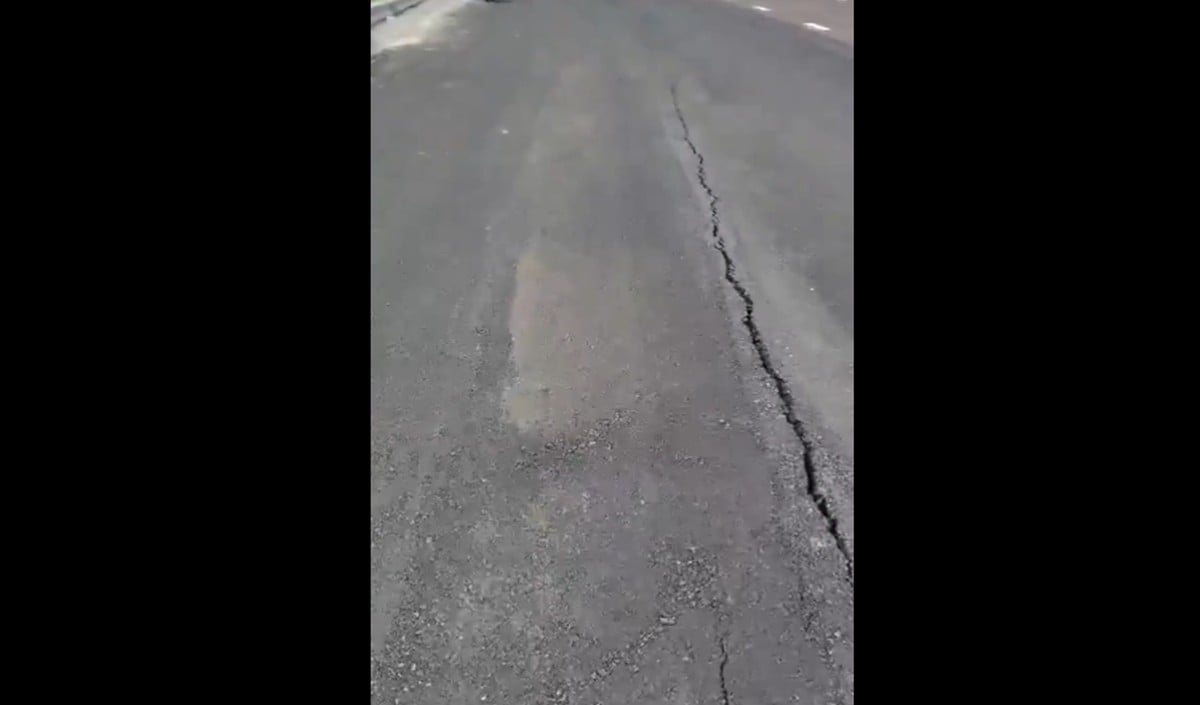 UP में Ganga Expressway की गुणवत्ता पर सवाल, Akhilesh Yadav ने BJP को घेरा!