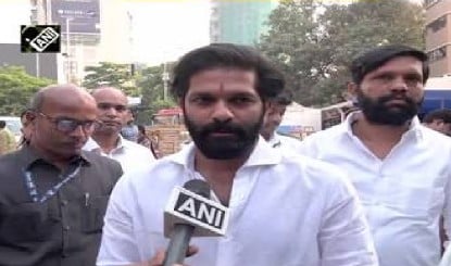  Amit Thackeray की कैब ड्राइवरों को चेतावनी, कहा- मराठी नहीं बोली तो होगी पिटाई