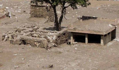 नेपाल पर मंडराया एक और खतरा! तिब्बत में बनी ग्लेशियर झील के फटने की आशंका, चीन ने जारी किया अलर्ट