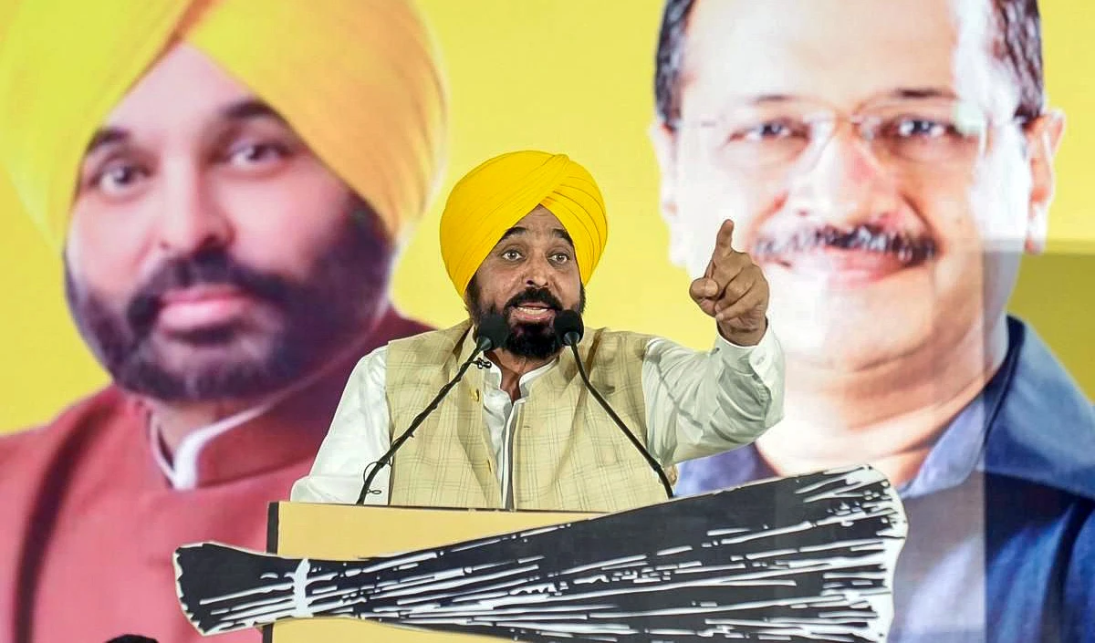 CM Bhagwant Mann का Congress पर वार: पंजाब कांग्रेस घबराई हुई, आपसी कलह में उलझी है