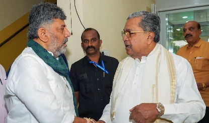 Karnataka Cabinet विस्तार: Shivakumar-Siddaramaiah गुटों में संतुलन साधने की Congress की कवायद, देखें पूरी List