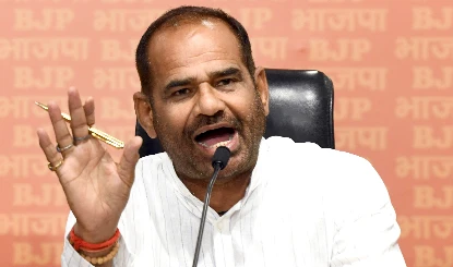 BJP नेता Ramesh Bidhuri का विवादित बयान: Jantar Mantar पर पंचर बनाने वाले थे ज्यादा