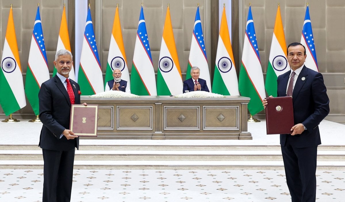 Modi-Mirziyoyev की मुलाकात में हुए बड़े ऐलान! 5 अरब डॉलर का व्यापार लक्ष्य, AI से लेकर रक्षा और अंतरिक्ष तक साथ आएंगे India-Uzbekistan