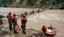 Nepal Floods: Bhote Koshi नदी का जलस्तर फिर बढ़ा, बचाव टीमों को अलर्ट रहने के निर्देश