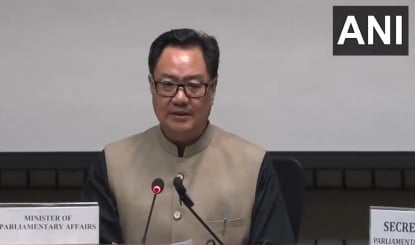 राष्ट्रीय ध्वज का अपमान बर्दाश्त नहीं! Kiren Rijiju की Khalistani समर्थकों को खुली चेतावनी