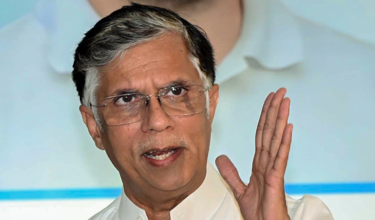 नौकरियां कहां हैं? Pawan Khera ने 7.8% GDP ग्रोथ पर PM Modi को घेरा