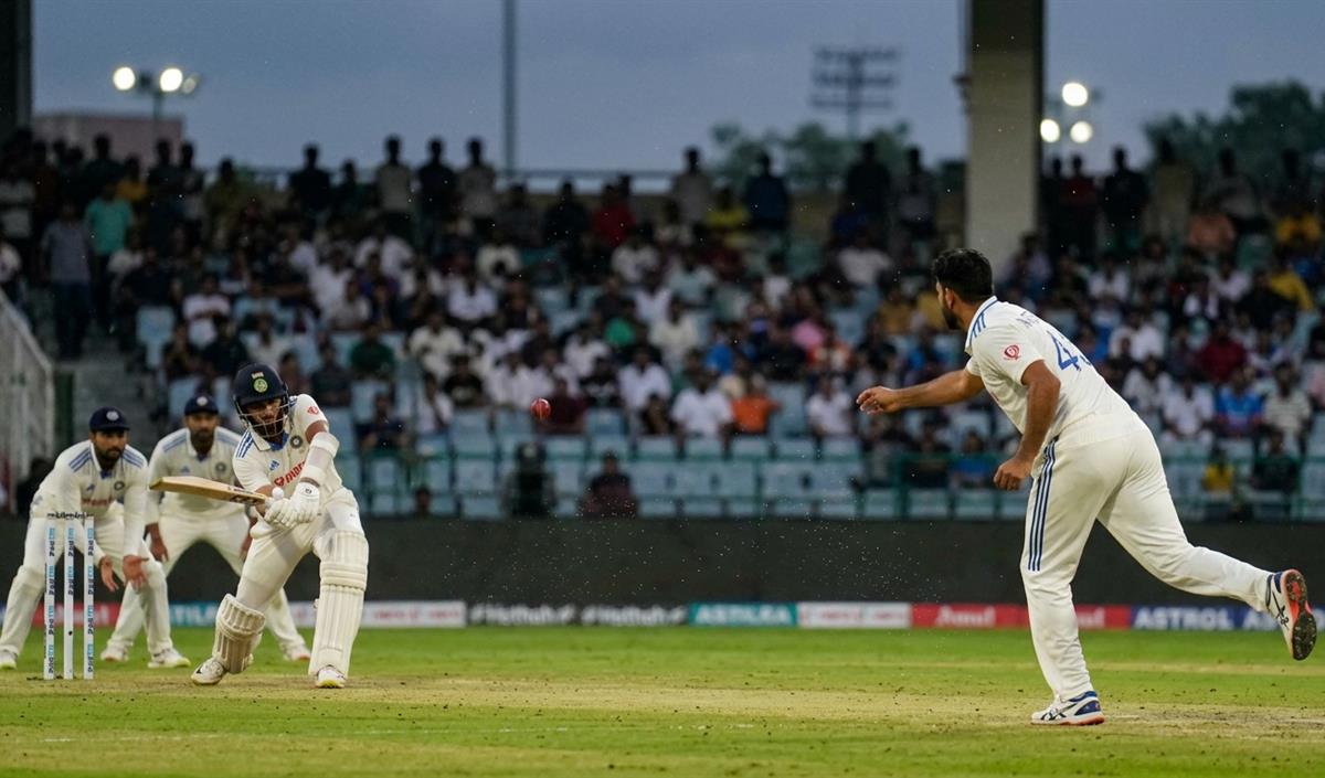 Irfan Pathan ने Aaqib Nabi की गेंदबाजी और उनकी स्विंग क्षमता पर दी बड़ी प्रतिक्रिया Irfan Pathan ने Aaqib Nabi की गेंदबाजी और उनकी स्विंग क्षमता पर दी बड़ी प्रतिक्रिया