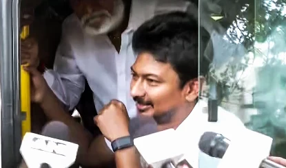 Udhayanidhi ने अभिनेत्री Trisha को ऐसा क्या कह दिया जिसने Tamil Nadu Politics में बड़ा तूफान खड़ा कर दिया?