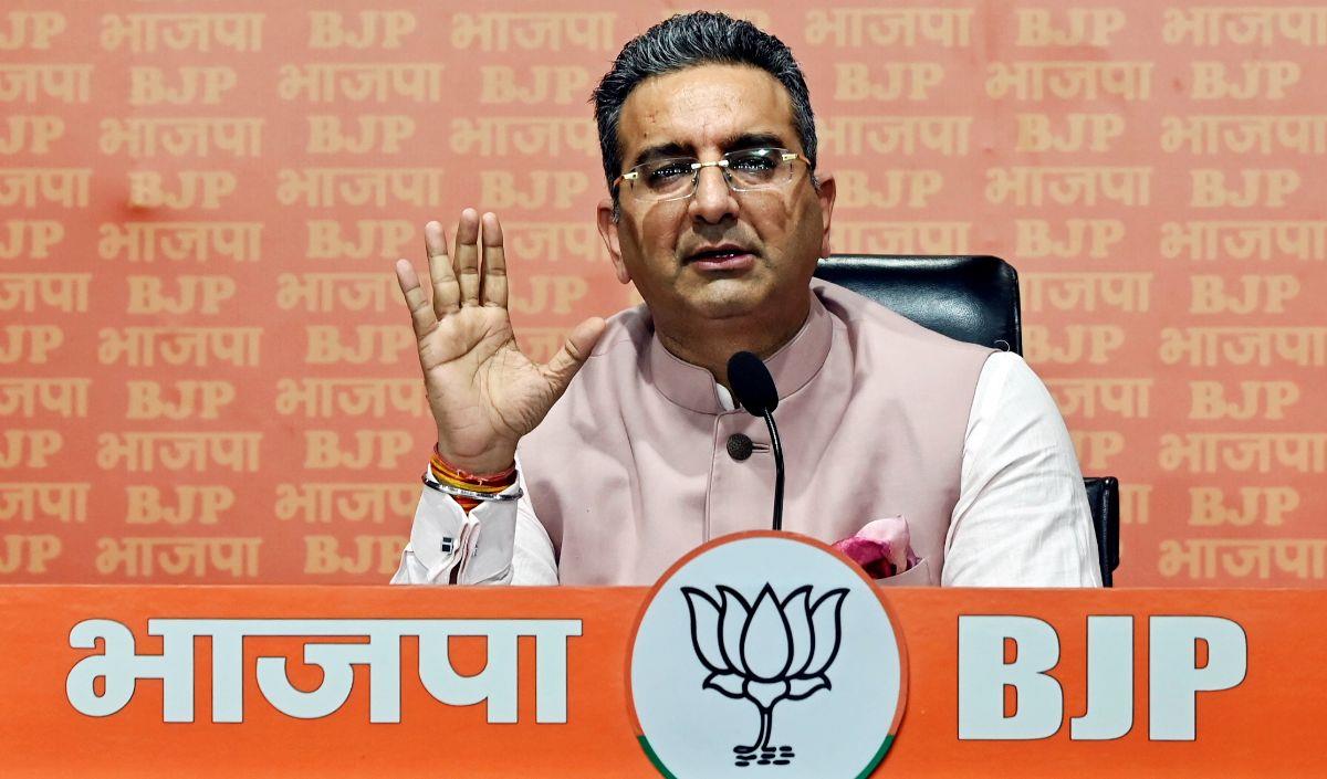 Rahul Gandhi संसद में बहस से भागते हैं, BJP प्रवक्ता गौरव भाटिया का हमला