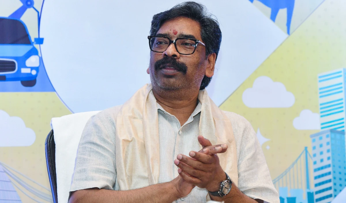 Hemant Soren का बड़ा बयान: भर्ती घोटाले पर होगी कड़ी कार्रवाई, छात्रों से बातचीत को तैयार सरकार