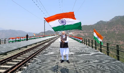 Jammu-Kashmir को मिले संवैधानिक अधिकार: PM Modi बोले, Article 370 हटने से हुआ चौतरफा विकास