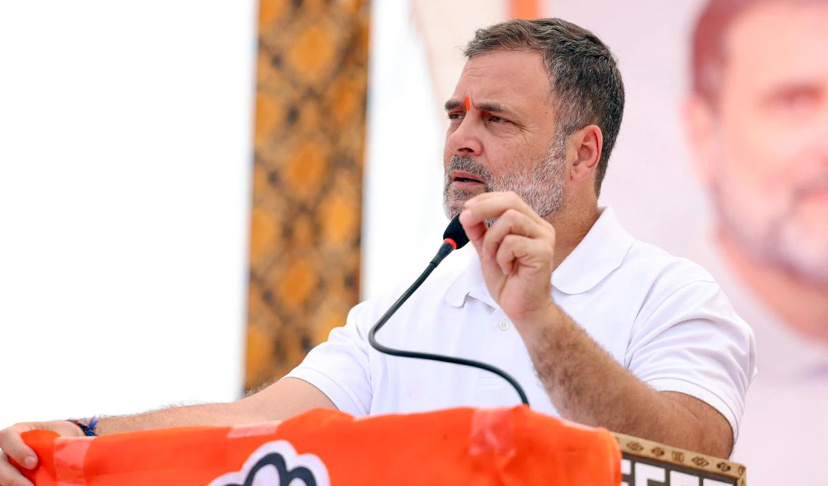 गृह मंत्री चेहरा छिपा रहे हैं क्योंकि...: छात्रों पर कार्रवाई को लेकर Rahul Gandhi का Amit Shah पर बड़ा हमला
