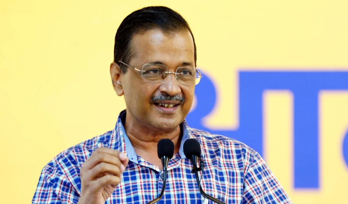 क्या केंद्र सरकार के आगे झुकी Meta? Arvind Kejriwal का दावा-
