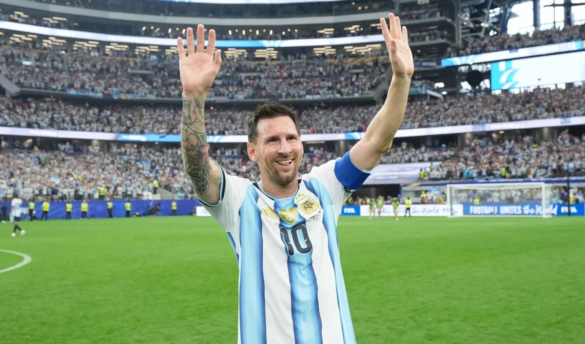 Lionel Messi Lionel Messi