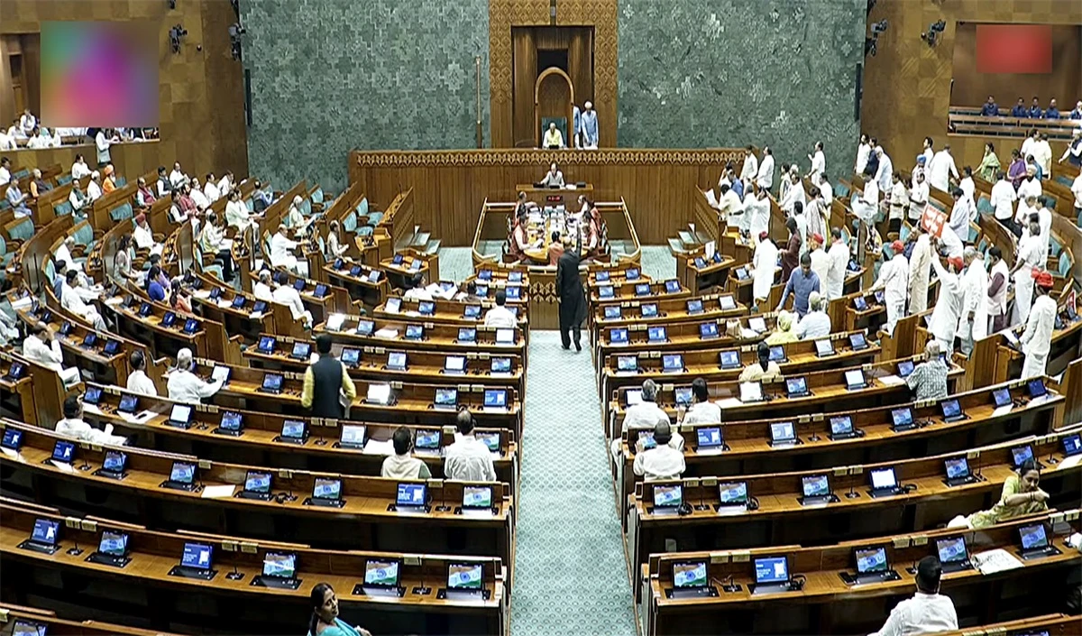 FCRA Bill पर संसद में गतिरोध जारी, विपक्ष ने बताया कठोर बिल, दबाव में सरकार!