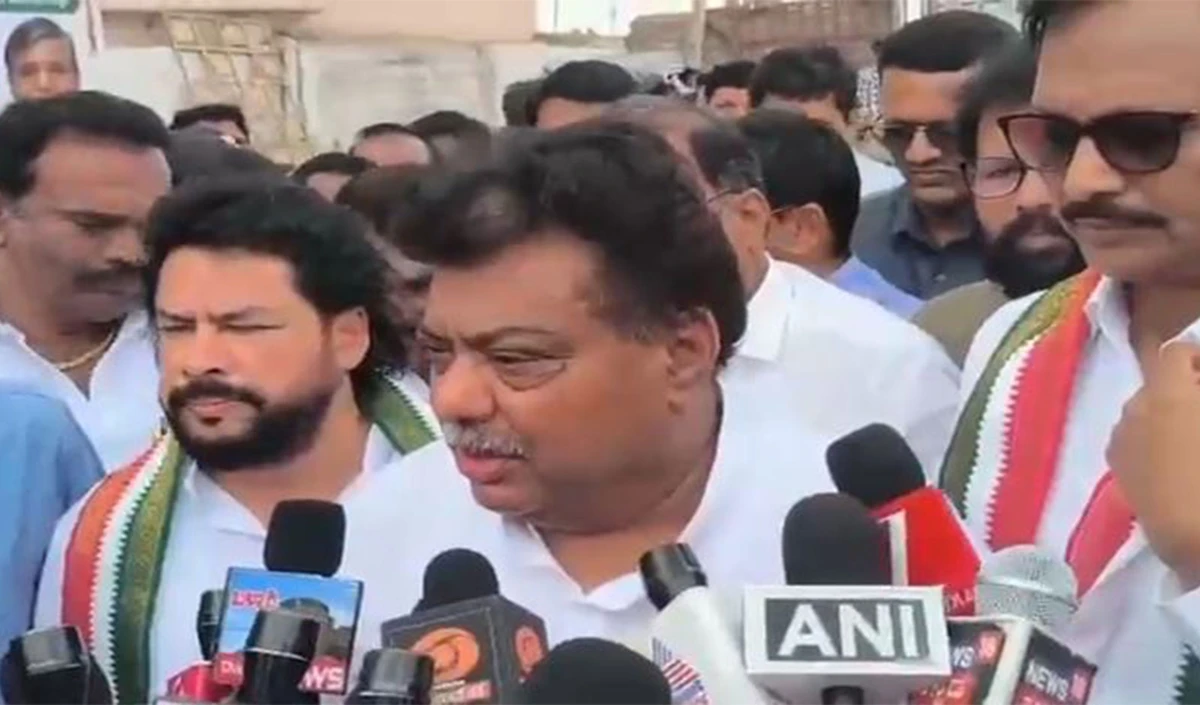 Karnataka Congress में अंदरूनी कलह पर बोले MB Patil, High Command सुलझाएगा परिवार जैसी उलझन