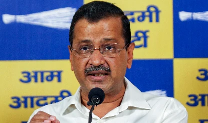 देश को America के हाथों गिरवी रख रहे PM Modi, Trump की गुलामी क्यों: Kejriwal का बड़ा हमला