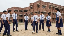 KVS-NVS और EMRS Tier 2 Result 2026 पर बड़ी Update: अगस्त मध्य में जारी होंगे नतीजे, जानें क्या है देरी की वजह KVS-NVS और EMRS Tier 2 Result 2026 पर बड़ी Update: अगस्त मध्य में जारी होंगे नतीजे, जानें क्या है देरी की वजह
