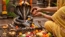 Nag Panchami 2026: कब है नाग पंचमी? जानें तिथि, पूजा मुहूर्त, महत्व, कथा, मंत्र और पूजा विधि