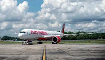 टर्बुलेंस का शिकार हुई Air India Flight का पायलट डोप टेस्ट में फेल, जांच में जुटा DGCA टर्बुलेंस का शिकार हुई Air India Flight का पायलट डोप टेस्ट में फेल, जांच में जुटा DGCA