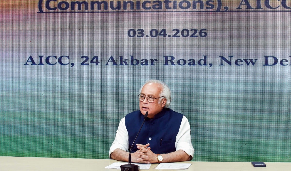Jairam Ramesh का Modi Govt पर हमला: PM Modi फर्जी Headlines में व्यस्त, Inflation ने उड़ाई लोगों की नींद