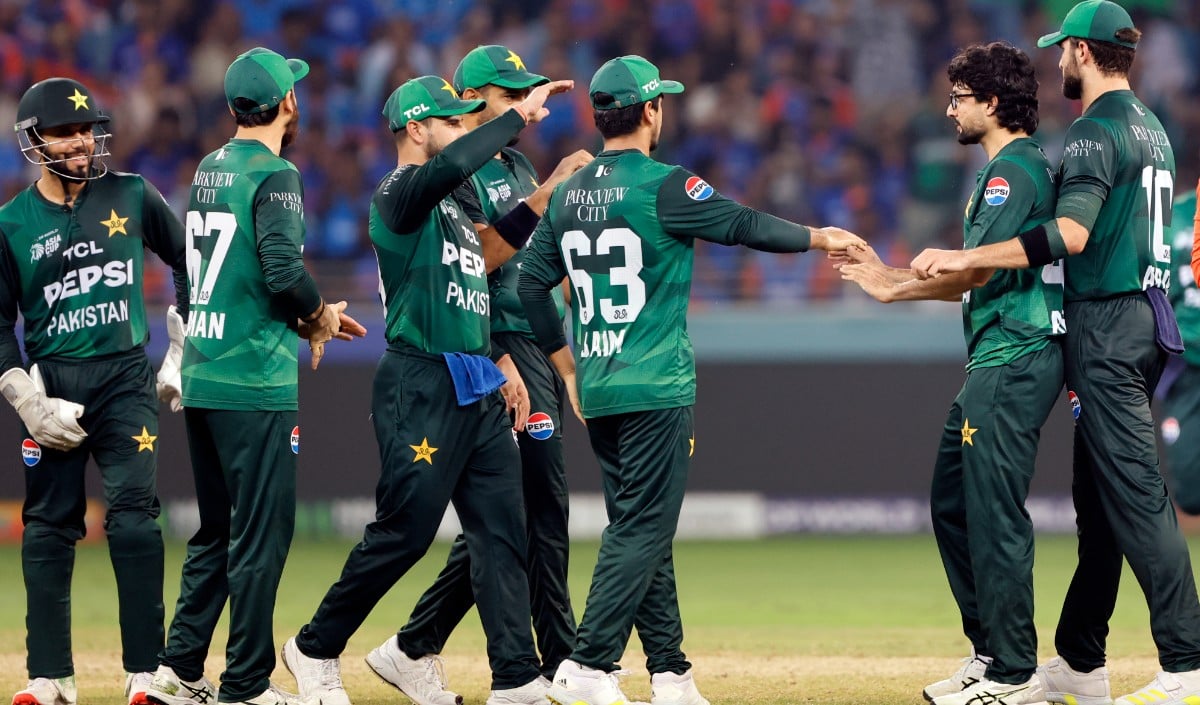 ​England से हार के बाद Pakistan का महा बदलाव: 7 खिलाड़ी बाहर, Coaching Staff में फेरबदल