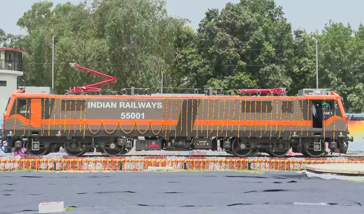Indian Railways की बड़ी पहल: Moradabad में 170 करोड़ से Kavach 4.0, ट्रेन सुरक्षा में क्रांति