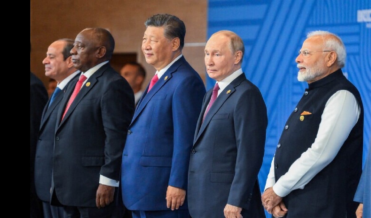 अमेरिका को चुभता BRICS, भारत के लिए कितना फायदेमंद?