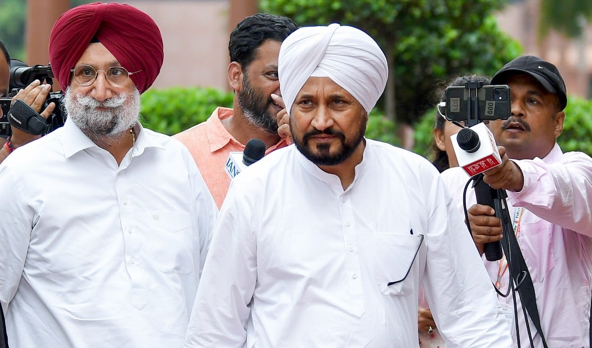 Gulzar Singh Suicide: चन्नी बोले- Punjab FM Harpal Cheema इस्तीफा दें और उन्हें तुरंत Arrest किया जाए