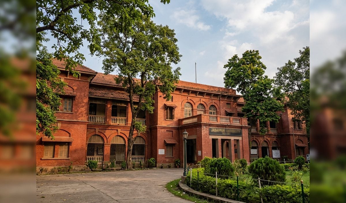 Jadavpur University में देशविरोधी नारों पर सरकार देगी सख्त जवाब, Suvendu Adhikari की चेतावनी Jadavpur University में देशविरोधी नारों पर सरकार देगी सख्त जवाब, Suvendu Adhikari की चेतावनी