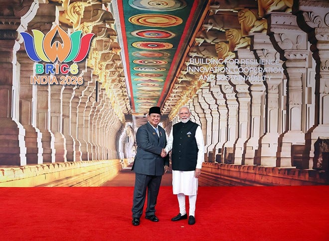 प्रधानमंत्री मोदी ने किया वैश्विक नेताओं का स्वागत प्रधानमंत्री मोदी ने किया वैश्विक नेताओं का स्वागत